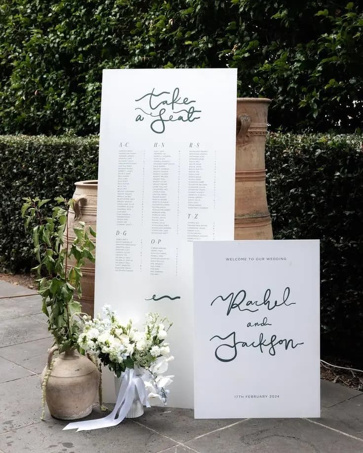 Decoración de ceremonia en bosque